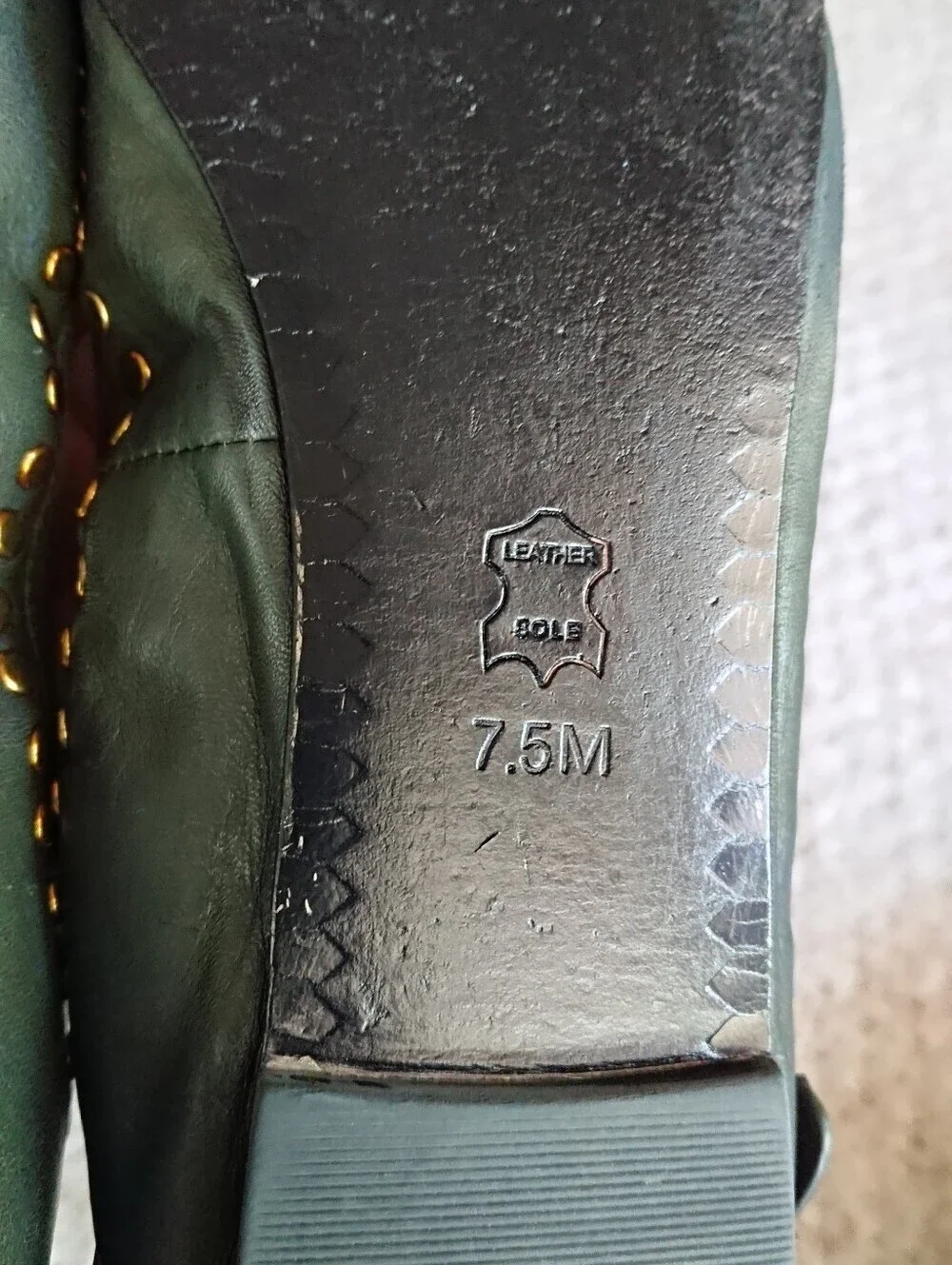 Tory Burch Holden gold tone Studded hunter green Ballet Flats size 7